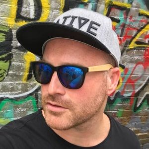 Meet your Posher, Stephen